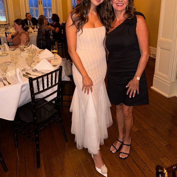 Alizee Strapless Dress in white. God Save Queens - Picture 2 of 6